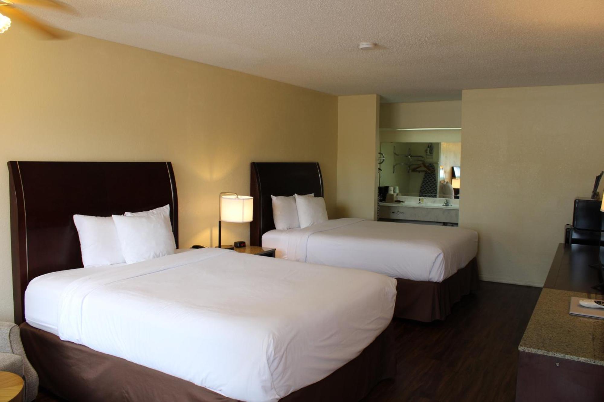 Hotel Days & By Wyndham 3*