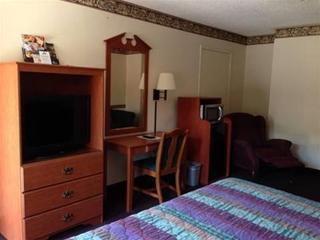 Hotel Days & By Wyndham