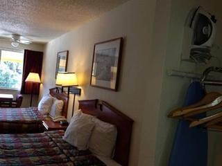 Hotel Days & By Wyndham